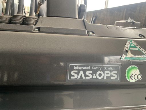 Xe nâng Toyota trang bị hệ thống SAS và OPS