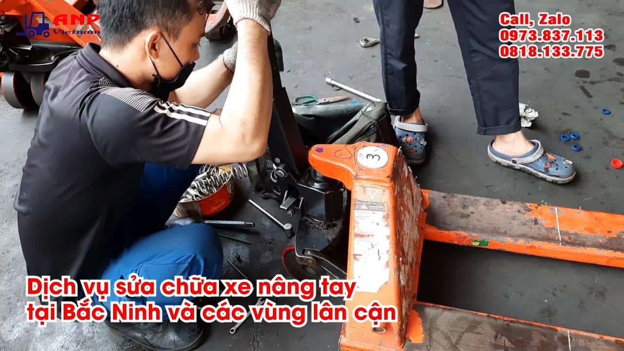 Sửa chữa xe nâng tay tại Bắc Ninh