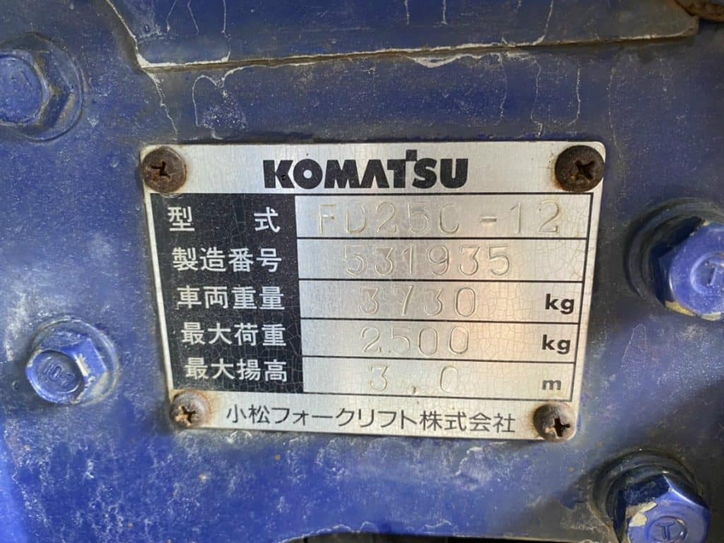 Tem xe nâng dầu komatsu 2.5 tấn